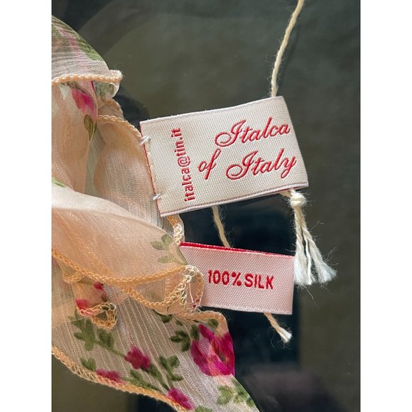 NWT Macy's Italca of Italy 100% Silk Floral Print Pink Scarf One Size - Picture 2 of 6